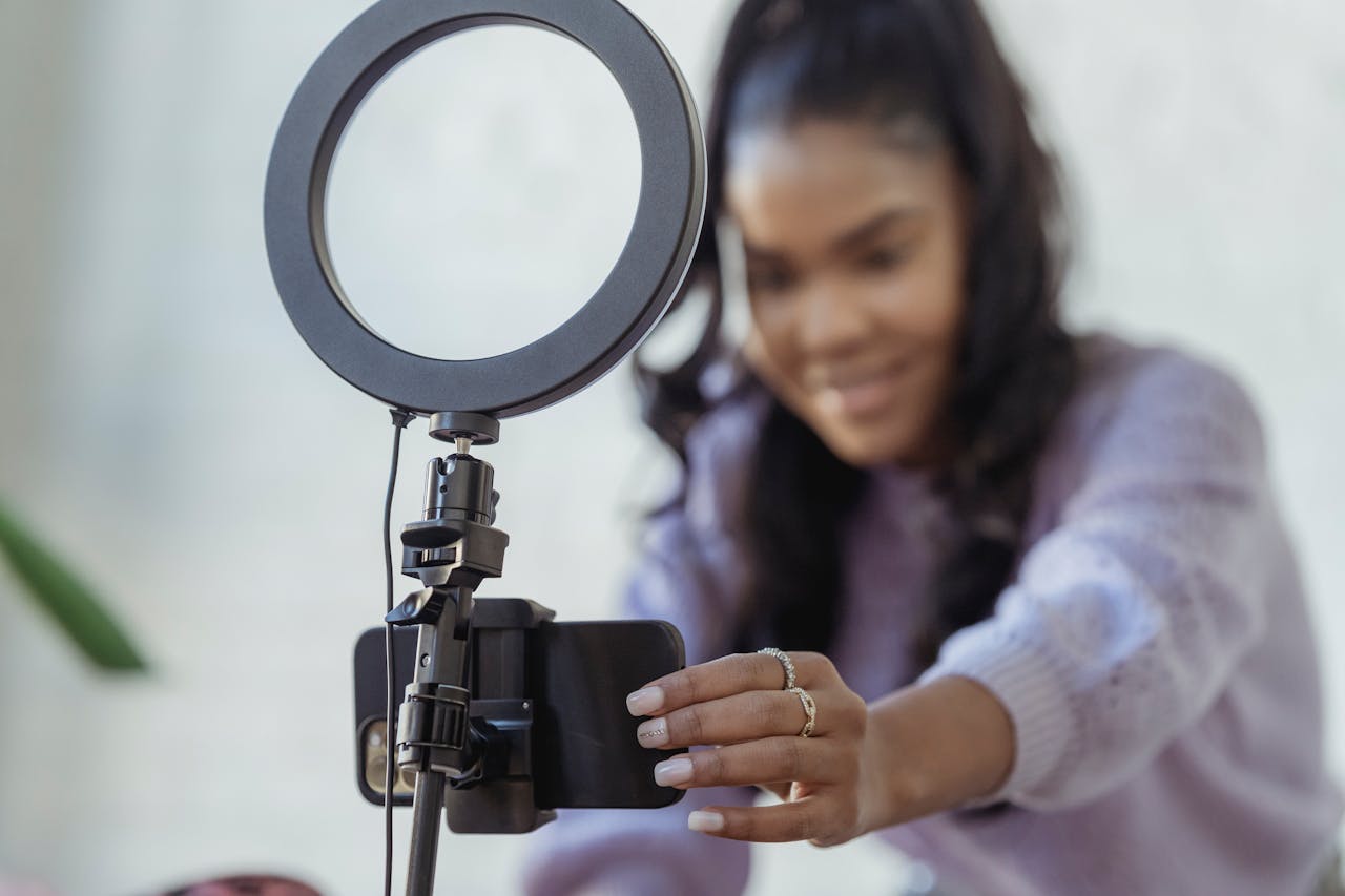 Benefícios de uma assessoria de imprensa qualificada para crescer no YouTube